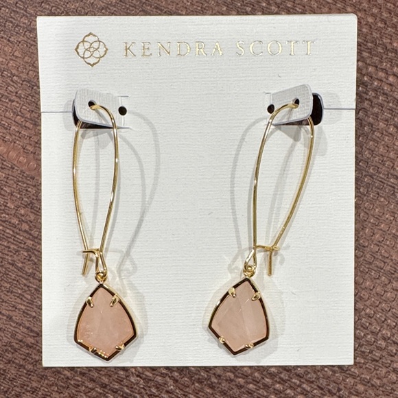 Kendra Scott Jewelry - Kendra Scott Gold Drop Earrings with rose quartz Pink Stone